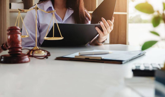 اسامی وکلای زن نارمک